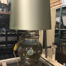 Antiek met nieuwe lampenkap